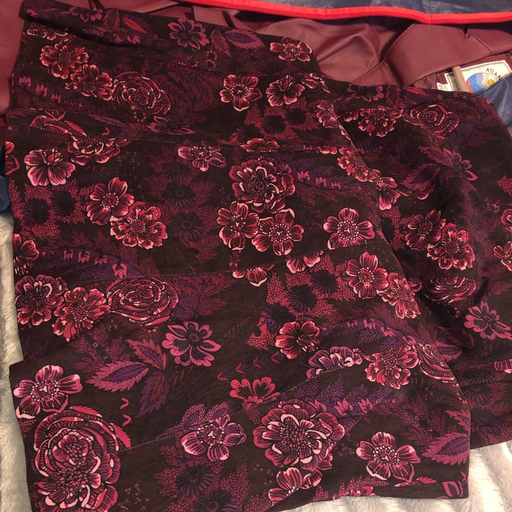 ‘JessicaZ’  Moleskin Skirt (Plus) - Picture 6 of 8